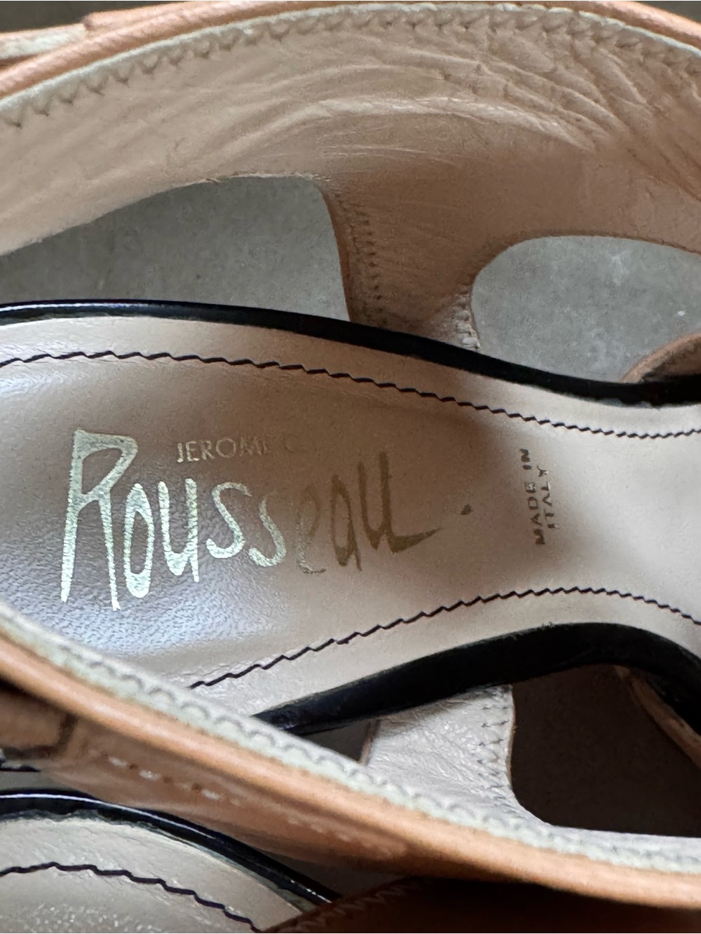 Jerome C Rousseau Beige and Black Patent Leather Open Toe Platform 5” Heels. 40 - Picture 13 of 13